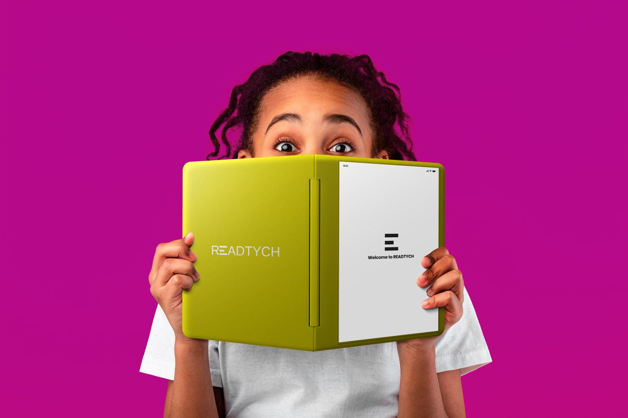 Student using the READTYCH platform during class